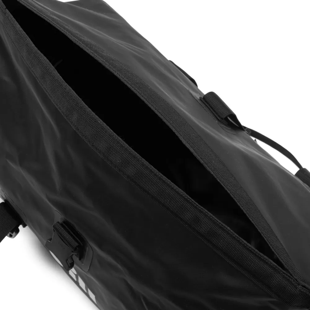 l_voyager_duffel_bag_6-1.webp Women Gill Marine Power Boating | Outdoor Adventure-30L Voyager Duffel Bag